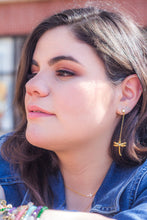 Load image into Gallery viewer, Val & Tina Siabella™ Dragonfly Chain Drop Earrings Silver