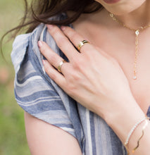 Load image into Gallery viewer, Val & Tina Siabella™ Wrap Feather Ring